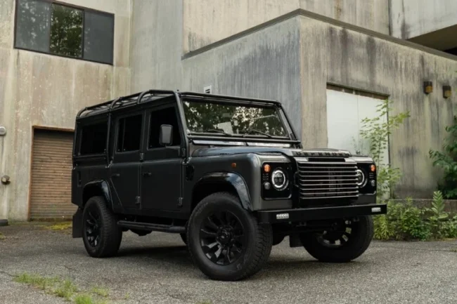 Land Rover Defender Restomod