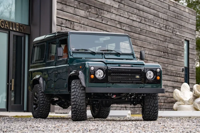 Land Rover Defender Restomod
