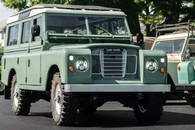Land Rover Defender Restomod