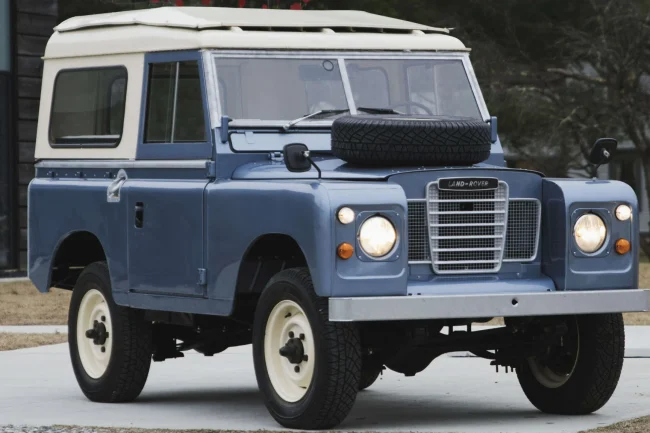 Land Rover Defender Restomod