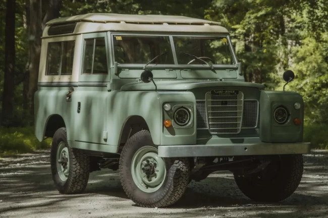 Land Rover Defender Restomod