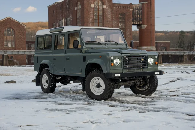Land Rover Defender Restomod