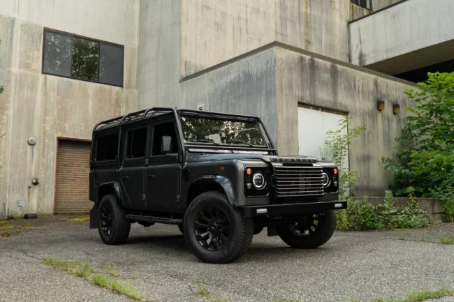 Land Rover Defender Restomod
